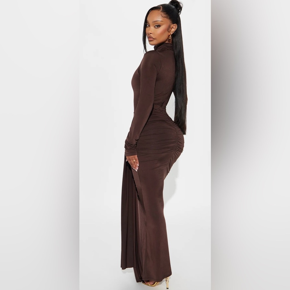 Fashion Nova Chocolate Long Sleeve Dress